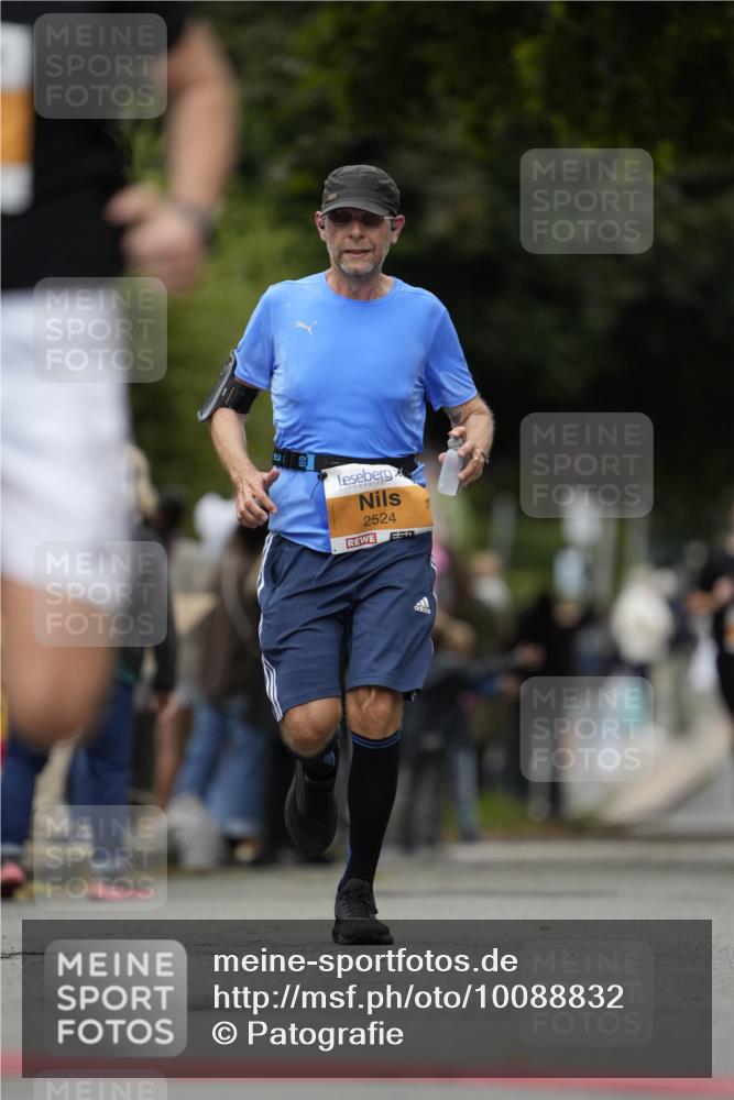 30.08.2026 - Blankeneser Heldenlauf Patografie http://msf.ph/oto/10088832 30.08.2026 11:42:22 Ziel 2169, 2524, 2675 meine-sportfotos.de