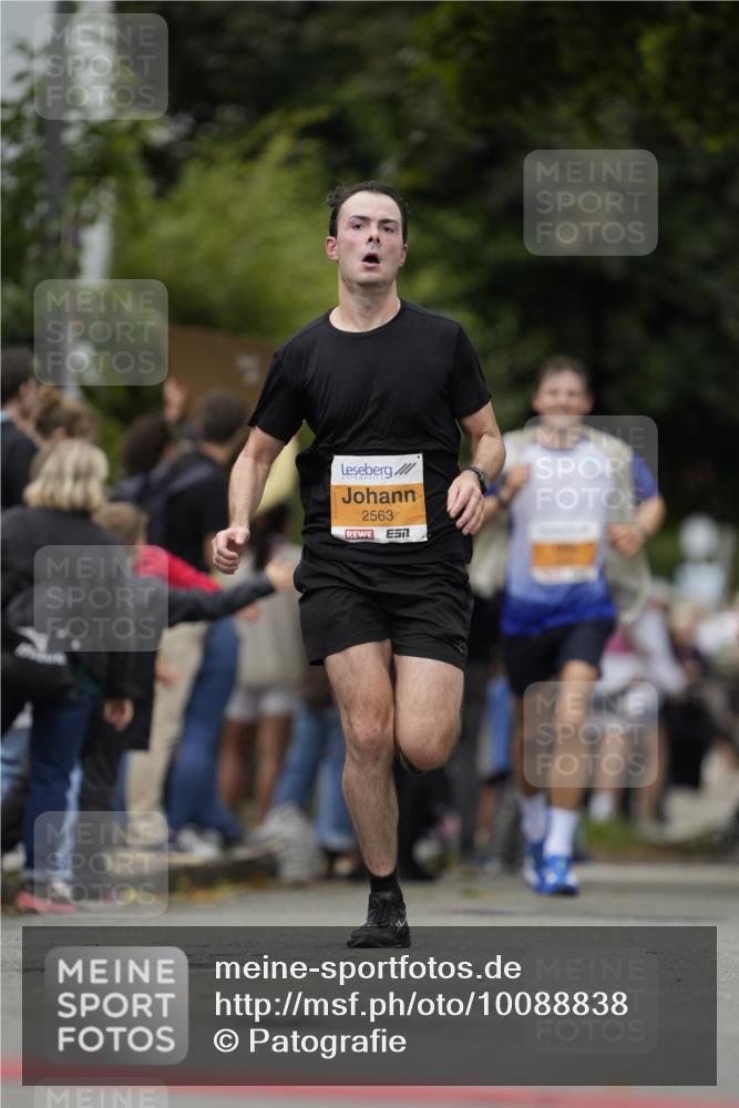 30.08.2026 - Blankeneser Heldenlauf Patografie http://msf.ph/oto/10088838 30.08.2026 11:42:33 Ziel 2524, 2563 meine-sportfotos.de
