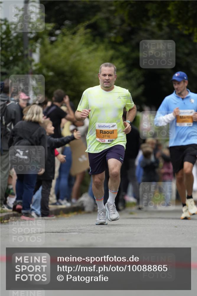 30.08.2026 - Blankeneser Heldenlauf Patografie http://msf.ph/oto/10088865 30.08.2026 11:43:04 Ziel 2170, 2933 meine-sportfotos.de