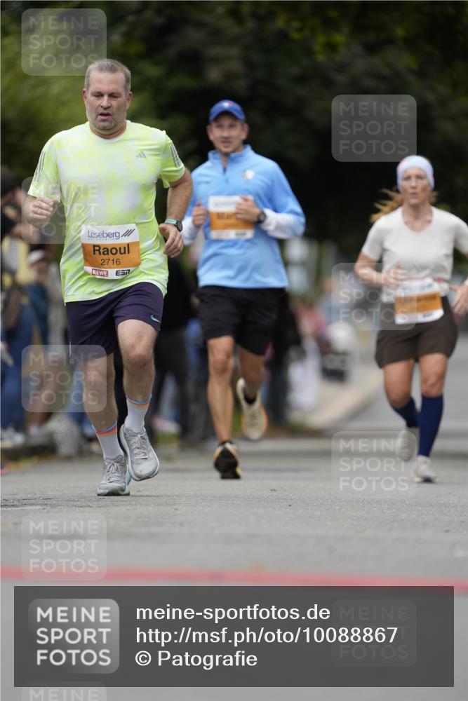 30.08.2026 - Blankeneser Heldenlauf Patografie http://msf.ph/oto/10088867 30.08.2026 11:43:05 Ziel 2170, 2716, 2933 meine-sportfotos.de