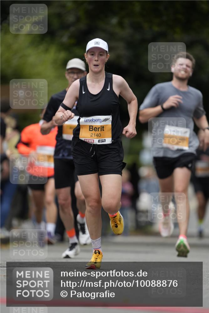 30.08.2026 - Blankeneser Heldenlauf Patografie http://msf.ph/oto/10088876 30.08.2026 11:43:31 Ziel 2140, 2358 meine-sportfotos.de