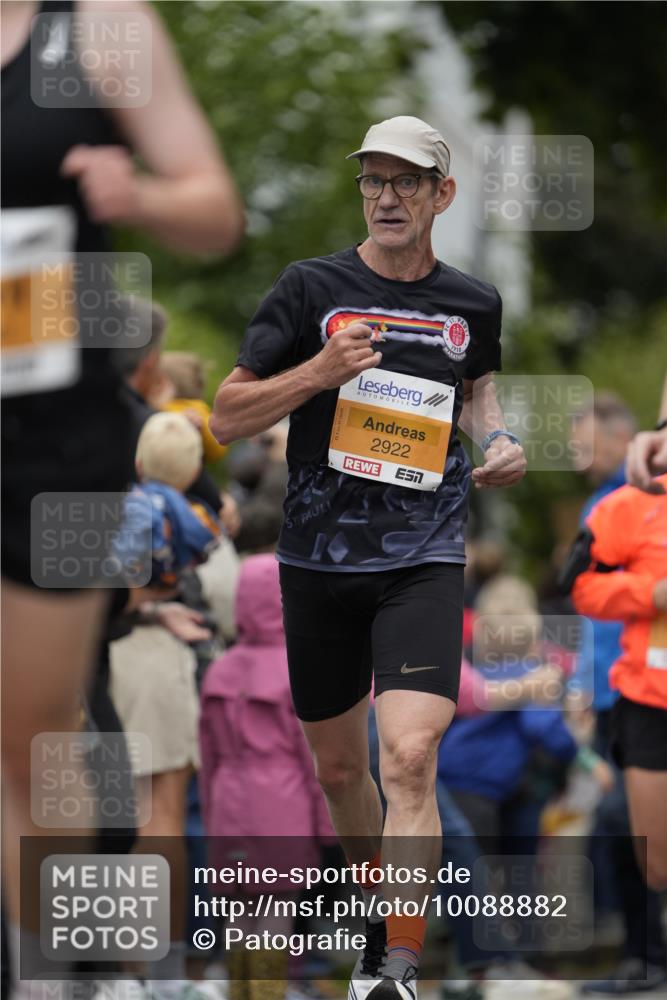 30.08.2026 - Blankeneser Heldenlauf Patografie http://msf.ph/oto/10088882 30.08.2026 11:43:35 Ziel 2046, 2140, 2358, 2922 meine-sportfotos.de