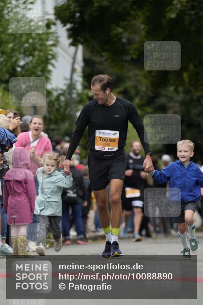 30.08.2026 - Blankeneser Heldenlauf Patografie http://msf.ph/oto/10088890 30.08.2026 11:43:46 Ziel 2046 meine-sportfotos.de