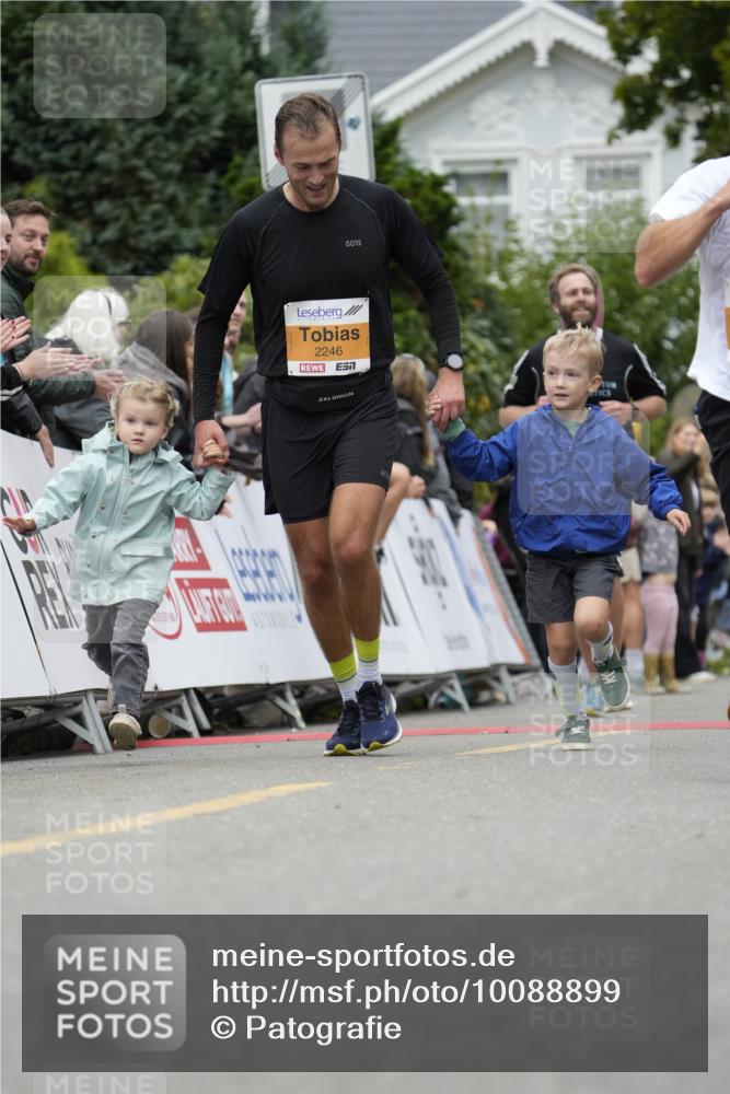 30.08.2026 - Blankeneser Heldenlauf Patografie http://msf.ph/oto/10088899 30.08.2026 11:43:57 Ziel 2246, 2720, 2956 meine-sportfotos.de