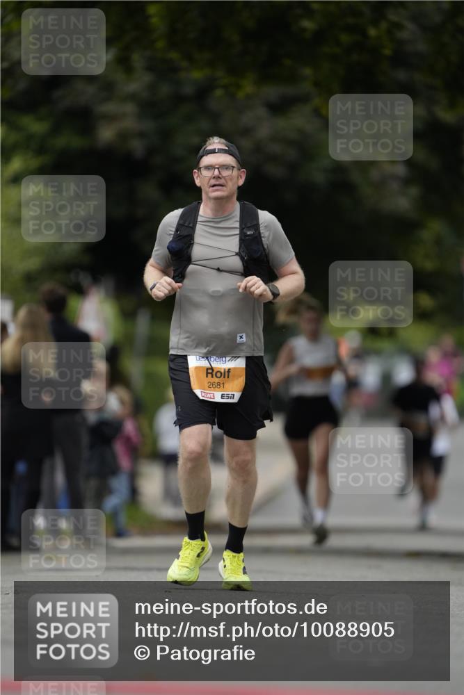 30.08.2026 - Blankeneser Heldenlauf Patografie http://msf.ph/oto/10088905 30.08.2026 11:44:07 Ziel  meine-sportfotos.de