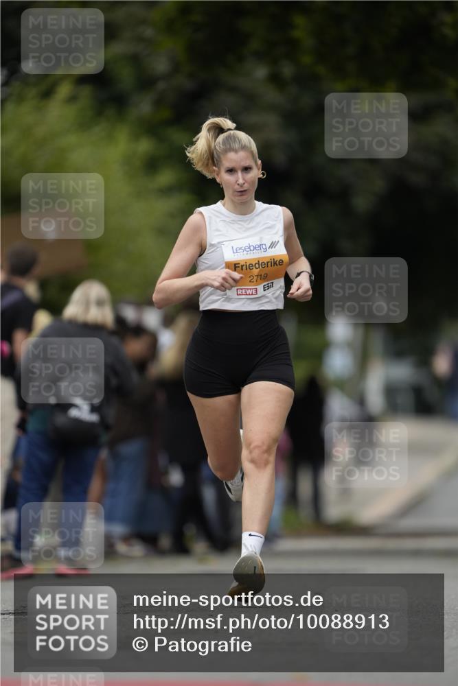 30.08.2026 - Blankeneser Heldenlauf Patografie http://msf.ph/oto/10088913 30.08.2026 11:44:14 Ziel 2681, 2719 meine-sportfotos.de