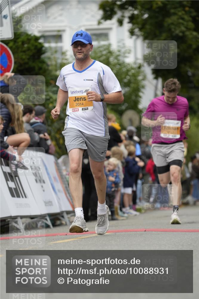 30.08.2026 - Blankeneser Heldenlauf Patografie http://msf.ph/oto/10088931 30.08.2026 11:44:44 Ziel 2014, 2650 meine-sportfotos.de