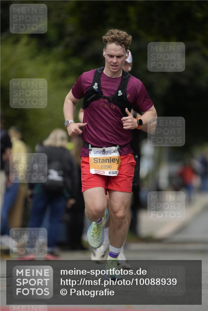 30.08.2026 - Blankeneser Heldenlauf Patografie http://msf.ph/oto/10088939 30.08.2026 11:44:52 Ziel 2296, 2650 meine-sportfotos.de