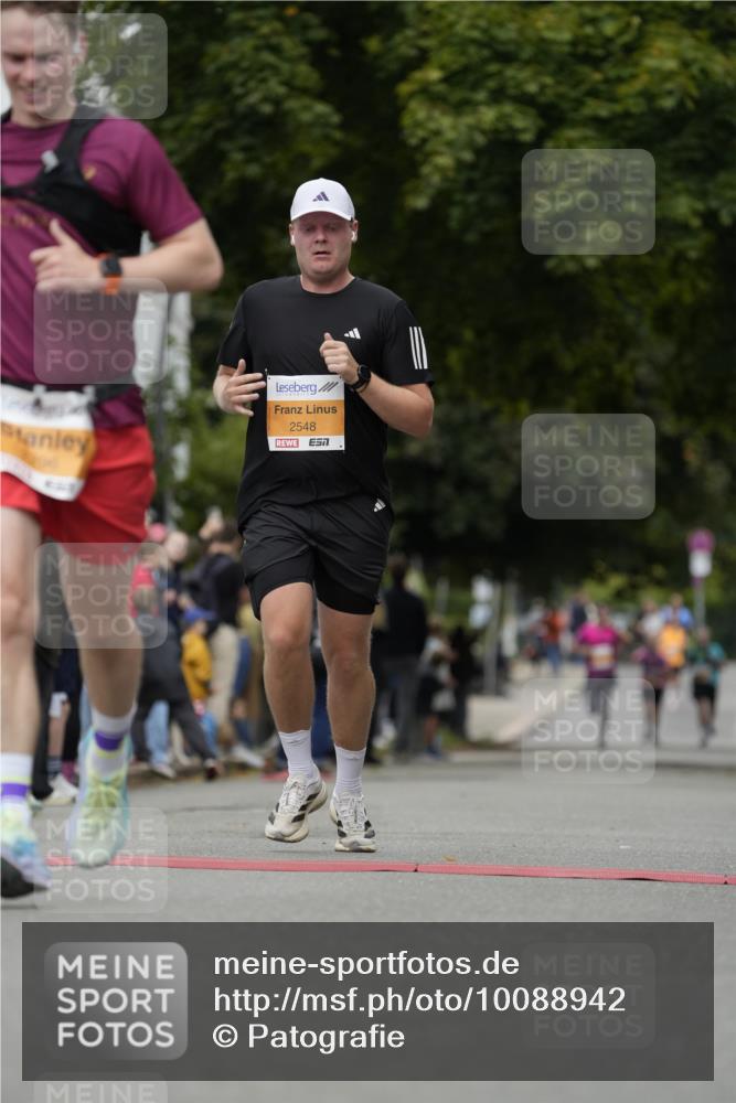 30.08.2026 - Blankeneser Heldenlauf Patografie http://msf.ph/oto/10088942 30.08.2026 11:44:57 Ziel 2296, 2548 meine-sportfotos.de