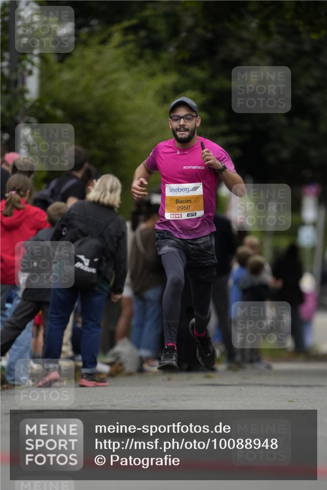 30.08.2026 - Blankeneser Heldenlauf Patografie http://msf.ph/oto/10088948 30.08.2026 11:45:07 Ziel 2950 meine-sportfotos.de