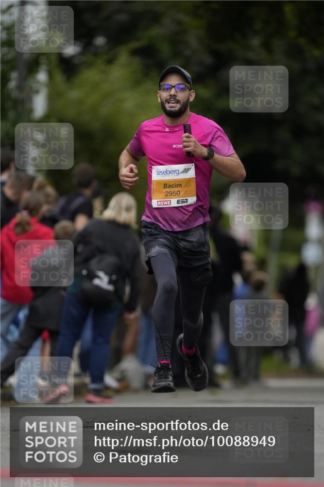 30.08.2026 - Blankeneser Heldenlauf Patografie http://msf.ph/oto/10088949 30.08.2026 11:45:09 Ziel 2950 meine-sportfotos.de