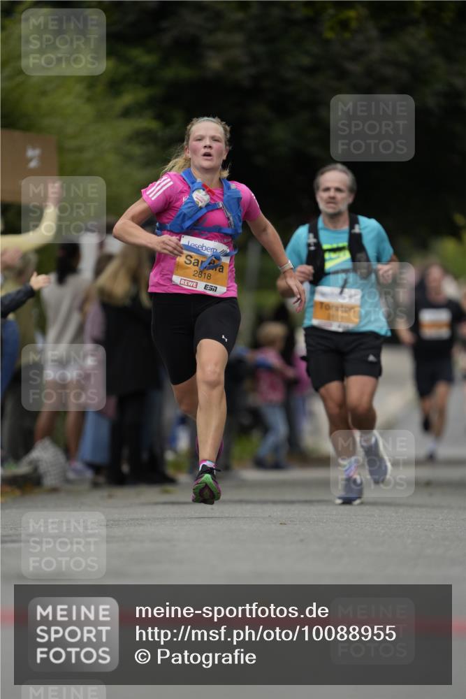 30.08.2026 - Blankeneser Heldenlauf Patografie http://msf.ph/oto/10088955 30.08.2026 11:45:16 Ziel 2818, 2950 meine-sportfotos.de