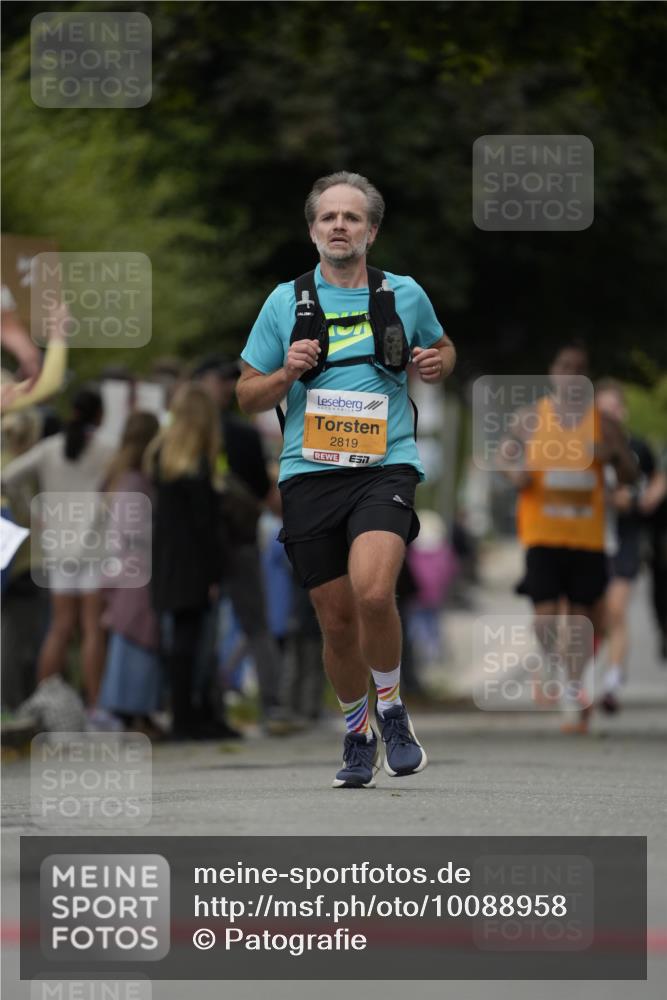 30.08.2026 - Blankeneser Heldenlauf Patografie http://msf.ph/oto/10088958 30.08.2026 11:45:19 Ziel 2818, 2950 meine-sportfotos.de