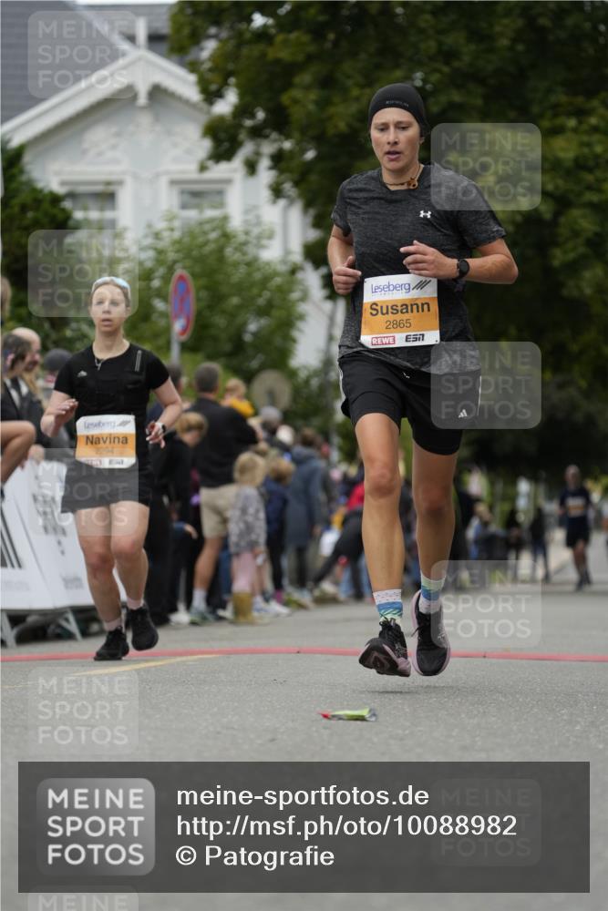 30.08.2026 - Blankeneser Heldenlauf Patografie http://msf.ph/oto/10088982 30.08.2026 11:45:53 Ziel 2294, 2865 meine-sportfotos.de