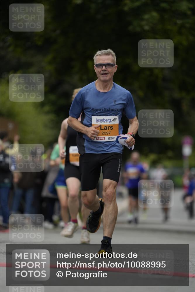 30.08.2026 - Blankeneser Heldenlauf Patografie http://msf.ph/oto/10088995 30.08.2026 11:46:14 Ziel 2097, 2321, 2413, 2532 meine-sportfotos.de