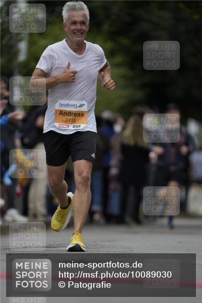 30.08.2026 - Blankeneser Heldenlauf Patografie http://msf.ph/oto/10089030 30.08.2026 11:46:57 Ziel 2265, 2415 meine-sportfotos.de