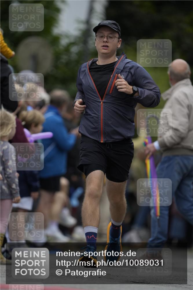 30.08.2026 - Blankeneser Heldenlauf Patografie http://msf.ph/oto/10089031 30.08.2026 11:47:05 Ziel 2266, 2415 meine-sportfotos.de