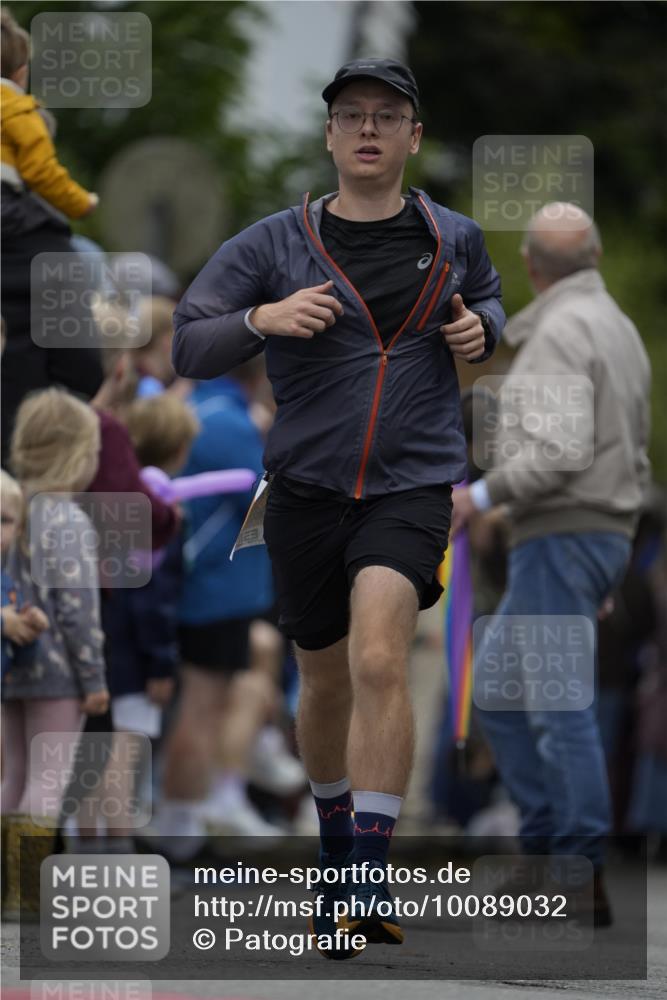 30.08.2026 - Blankeneser Heldenlauf Patografie http://msf.ph/oto/10089032 30.08.2026 11:47:05 Ziel 2266, 2415 meine-sportfotos.de