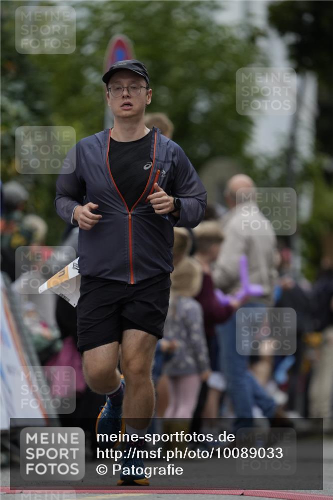 30.08.2026 - Blankeneser Heldenlauf Patografie http://msf.ph/oto/10089033 30.08.2026 11:47:07 Ziel 2266, 2415, 2924 meine-sportfotos.de