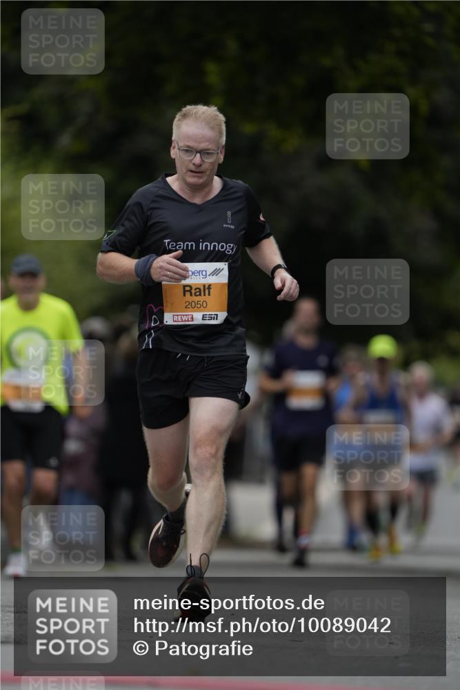30.08.2026 - Blankeneser Heldenlauf Patografie http://msf.ph/oto/10089042 30.08.2026 11:47:16 Ziel 2050, 2266, 2924 meine-sportfotos.de