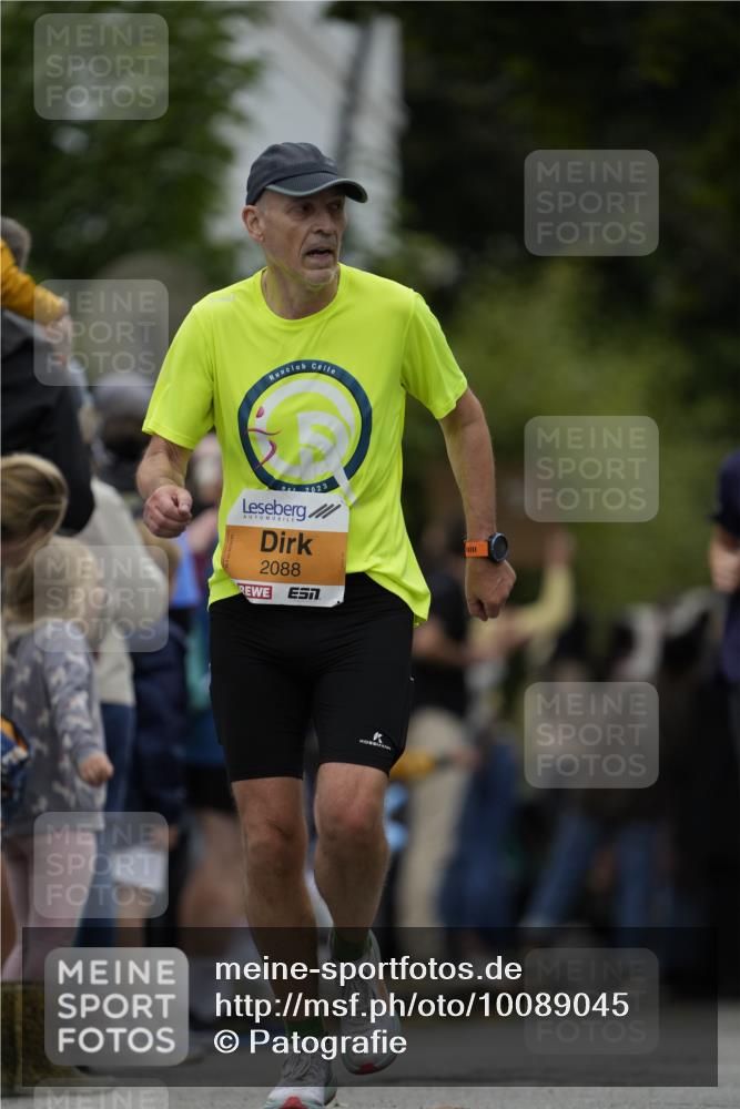 30.08.2026 - Blankeneser Heldenlauf Patografie http://msf.ph/oto/10089045 30.08.2026 11:47:23 Ziel 2050, 2088 meine-sportfotos.de