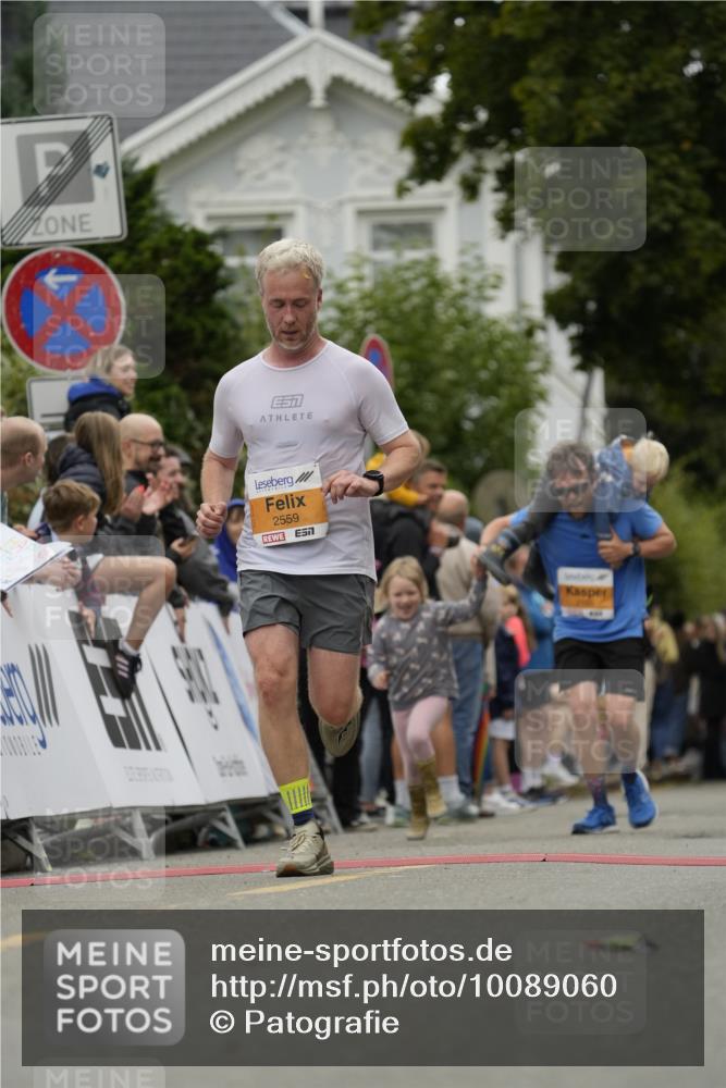 30.08.2026 - Blankeneser Heldenlauf Patografie http://msf.ph/oto/10089060 30.08.2026 11:47:37 Ziel 2022, 2165, 2559, 2710, 2752 meine-sportfotos.de