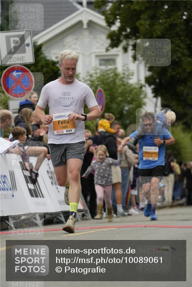30.08.2026 - Blankeneser Heldenlauf Patografie http://msf.ph/oto/10089061 30.08.2026 11:47:37 Ziel 2022, 2165, 2559, 2710, 2752 meine-sportfotos.de
