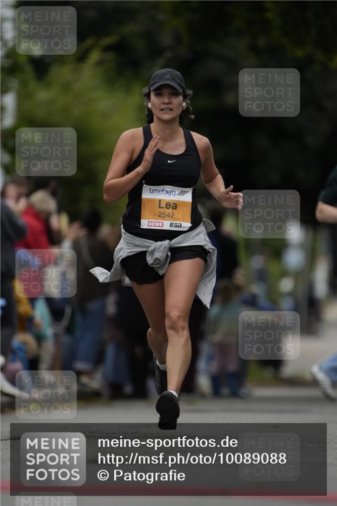 30.08.2026 - Blankeneser Heldenlauf Patografie http://msf.ph/oto/10089088 30.08.2026 11:48:07 Ziel 2542, 4487 meine-sportfotos.de