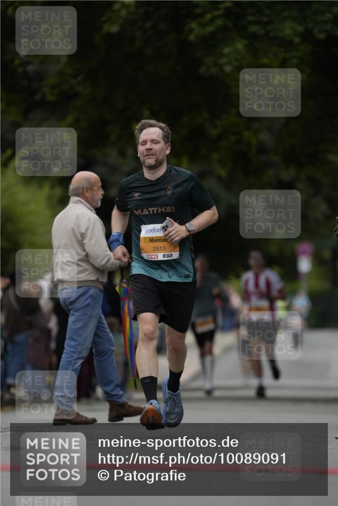 30.08.2026 - Blankeneser Heldenlauf Patografie http://msf.ph/oto/10089091 30.08.2026 11:48:10 Ziel 2542, 2913, 4487 meine-sportfotos.de