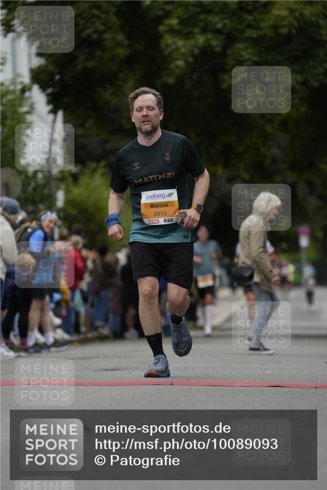 30.08.2026 - Blankeneser Heldenlauf Patografie http://msf.ph/oto/10089093 30.08.2026 11:48:12 Ziel 2542, 2913 meine-sportfotos.de