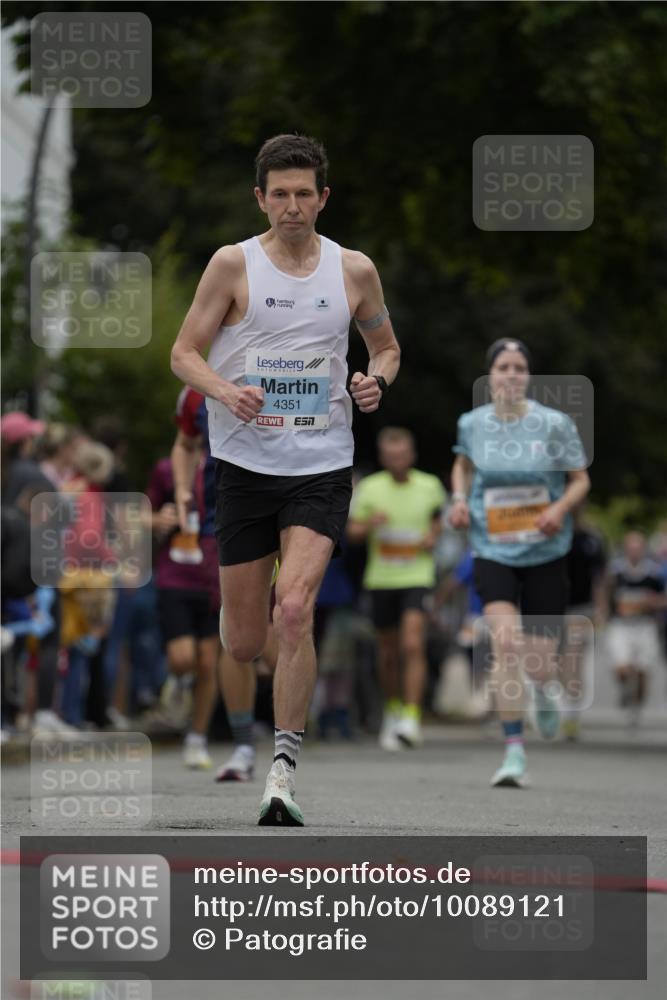30.08.2026 - Blankeneser Heldenlauf Patografie http://msf.ph/oto/10089121 30.08.2026 11:48:53 Ziel 2613, 2943, 4351 meine-sportfotos.de