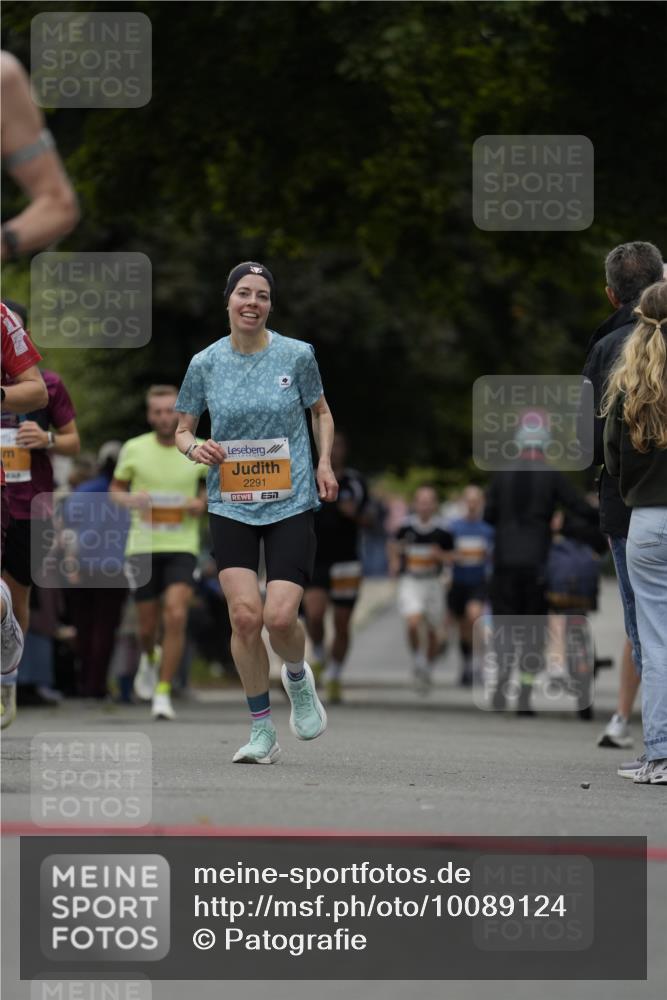 30.08.2026 - Blankeneser Heldenlauf Patografie http://msf.ph/oto/10089124 30.08.2026 11:48:55 Ziel 2291, 2531, 2613, 2704, 2943, 4351 meine-sportfotos.de