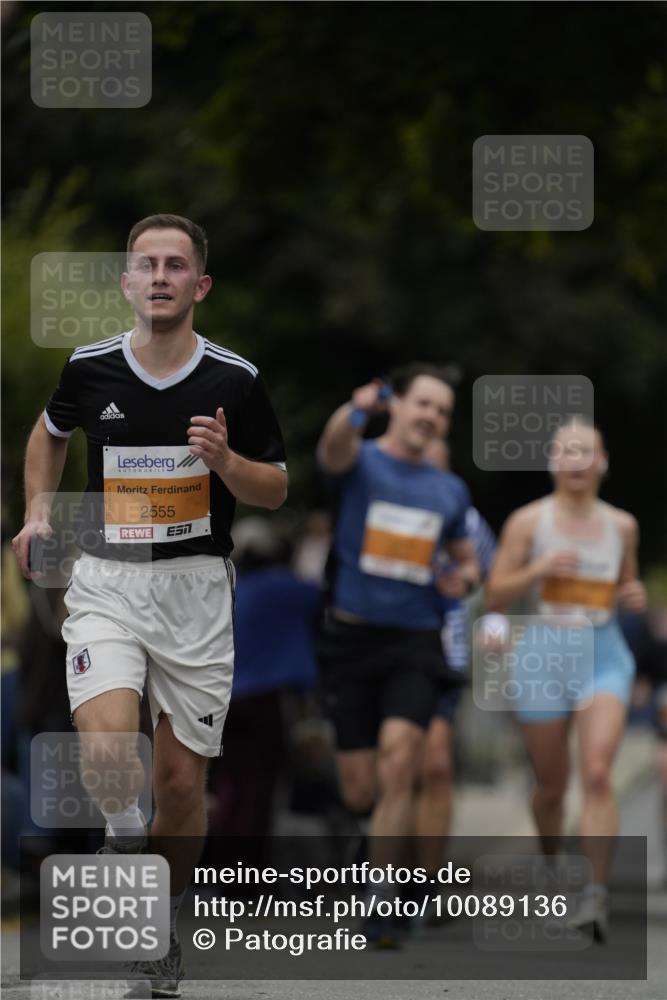 30.08.2026 - Blankeneser Heldenlauf Patografie http://msf.ph/oto/10089136 30.08.2026 11:49:08 Ziel 2258, 2555, 2599, 2879 meine-sportfotos.de