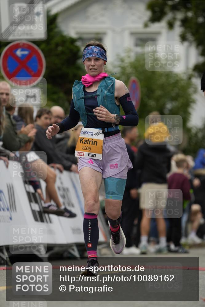 30.08.2026 - Blankeneser Heldenlauf Patografie http://msf.ph/oto/10089162 30.08.2026 11:49:25 Ziel 2205, 2952 meine-sportfotos.de