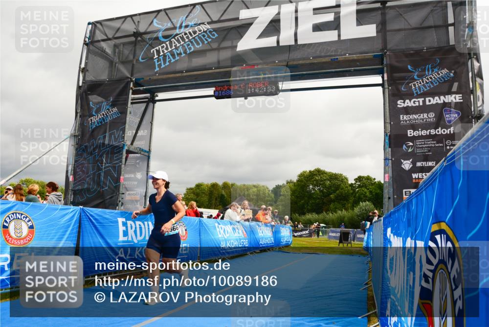 30.08.2026 - Elbe Triathlon Hamburg LAZAROV Photography http://msf.ph/oto/10089186 30.08.2026 12:32:58 Ziel 1666 meine-sportfotos.de