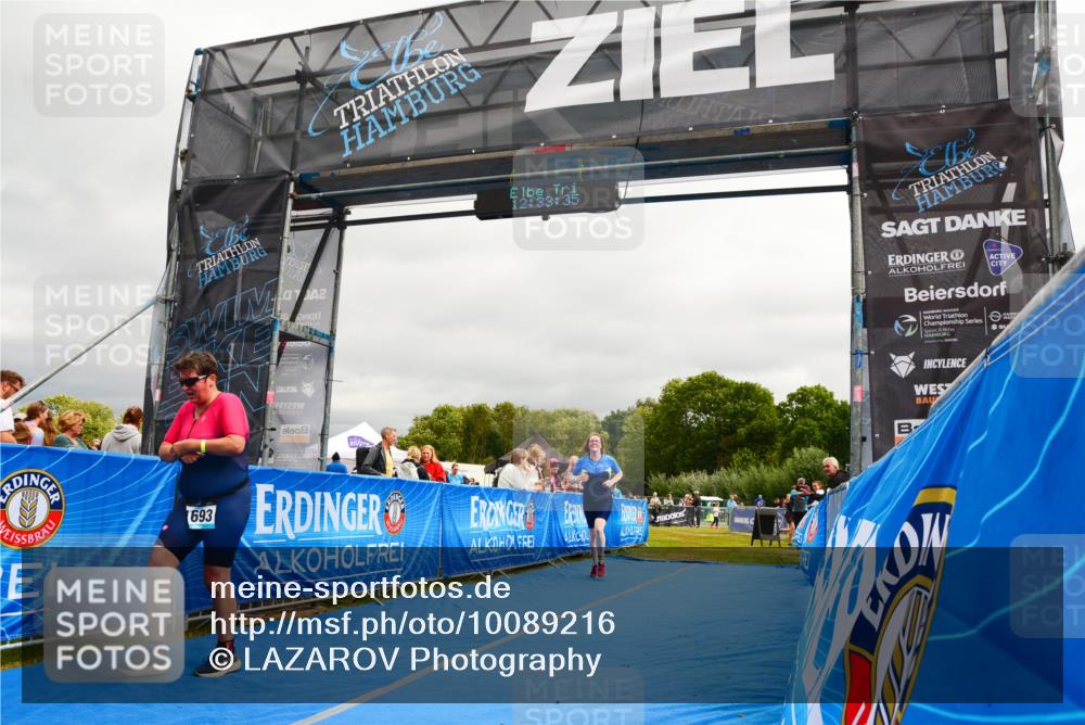 30.08.2026 - Elbe Triathlon Hamburg LAZAROV Photography http://msf.ph/oto/10089216 30.08.2026 12:33:36 Ziel 1651, 1693 meine-sportfotos.de