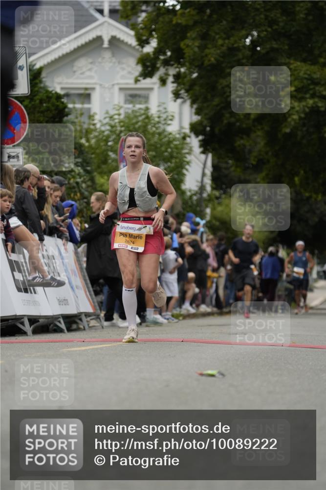 30.08.2026 - Blankeneser Heldenlauf Patografie http://msf.ph/oto/10089222 30.08.2026 11:49:49 Ziel 2054, 2178, 2550, 2569, 2617, 2674 meine-sportfotos.de
