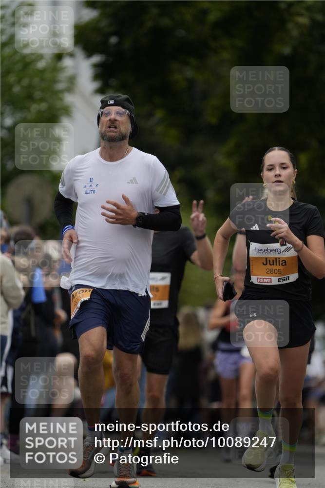 30.08.2026 - Blankeneser Heldenlauf Patografie http://msf.ph/oto/10089247 30.08.2026 11:50:03 Ziel 2017, 2028, 2060, 2243, 2396, 2612, 2739, 2805, 2958 meine-sportfotos.de