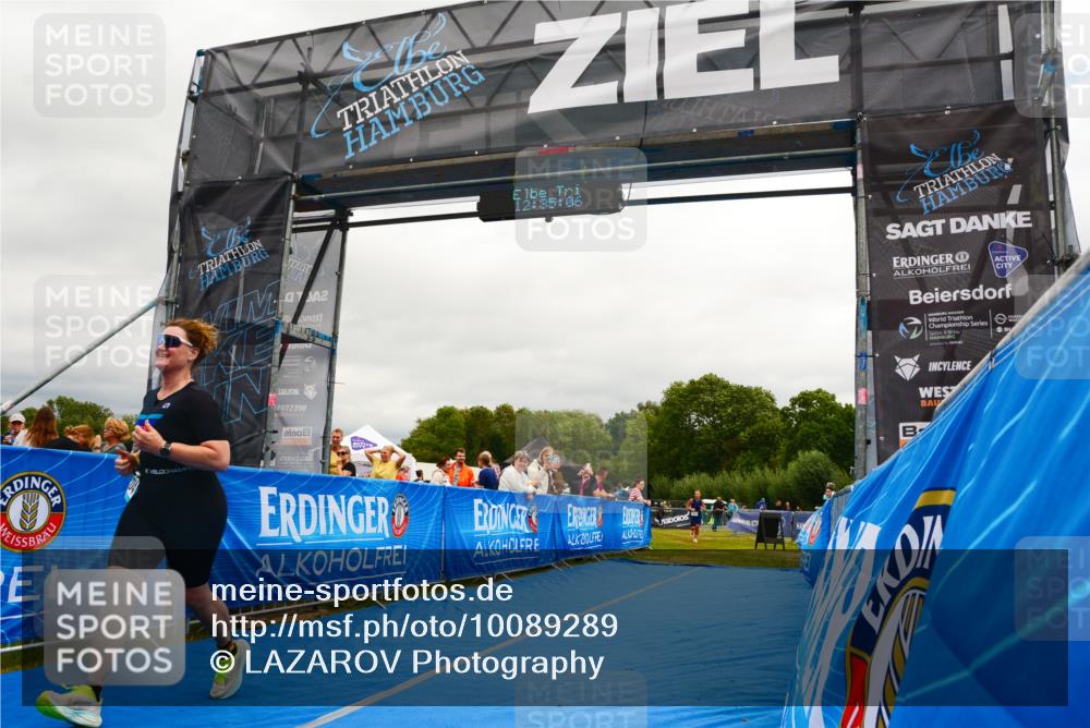 30.08.2026 - Elbe Triathlon Hamburg LAZAROV Photography http://msf.ph/oto/10089289 30.08.2026 12:35:07 Ziel 1674, 1704 meine-sportfotos.de