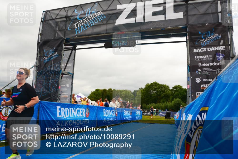 30.08.2026 - Elbe Triathlon Hamburg LAZAROV Photography http://msf.ph/oto/10089291 30.08.2026 12:35:07 Ziel 1674, 1704 meine-sportfotos.de