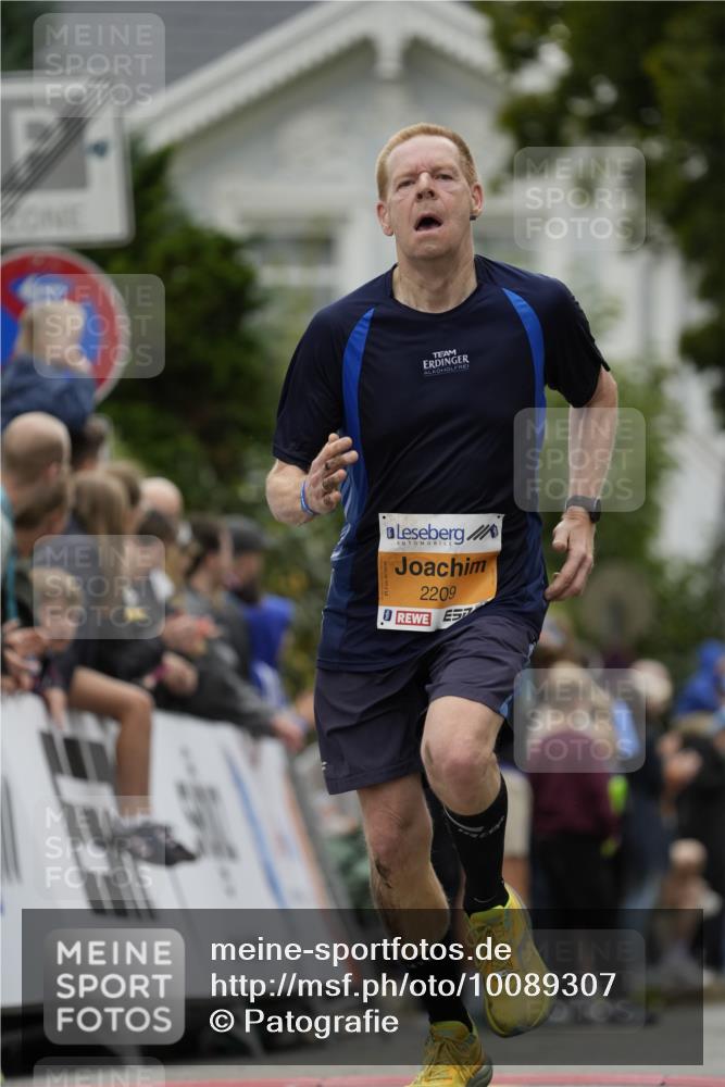 30.08.2026 - Blankeneser Heldenlauf Patografie http://msf.ph/oto/10089307 30.08.2026 11:50:51 Ziel 2149, 2150, 2209, 2374, 2707, 2712 meine-sportfotos.de