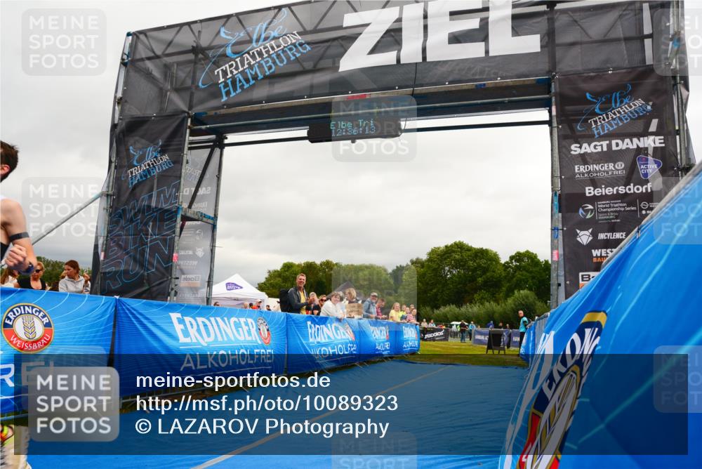 30.08.2026 - Elbe Triathlon Hamburg LAZAROV Photography http://msf.ph/oto/10089323 30.08.2026 12:36:14 Ziel 1740 meine-sportfotos.de