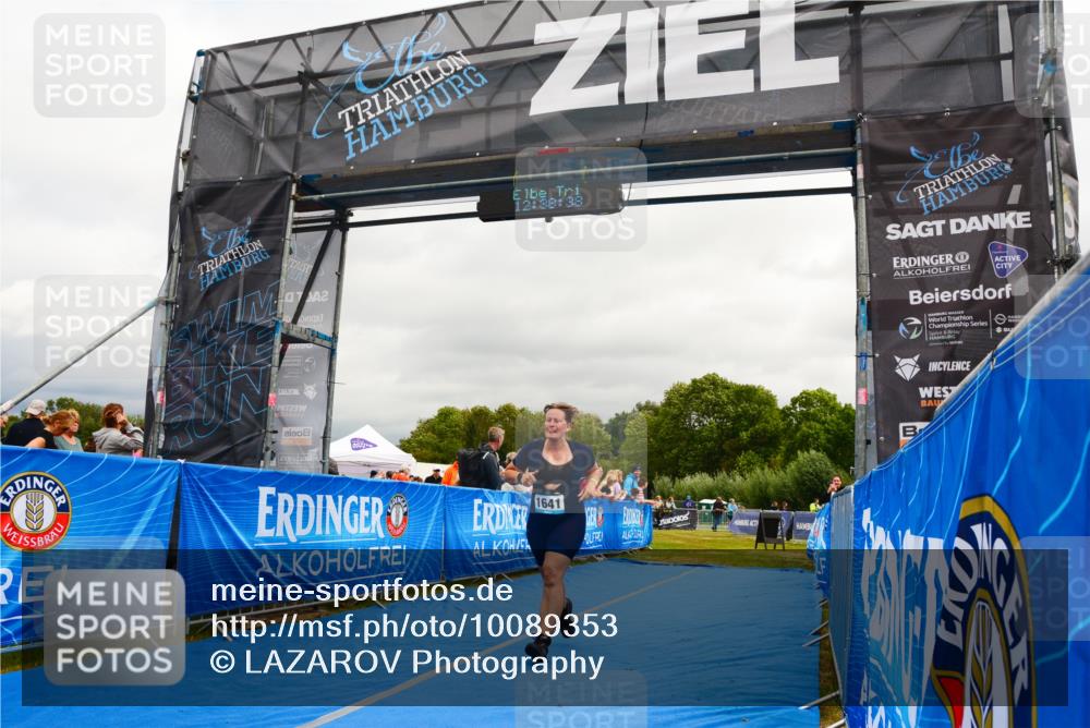 30.08.2026 - Elbe Triathlon Hamburg LAZAROV Photography http://msf.ph/oto/10089353 30.08.2026 12:38:39 Ziel 1594, 1641 meine-sportfotos.de