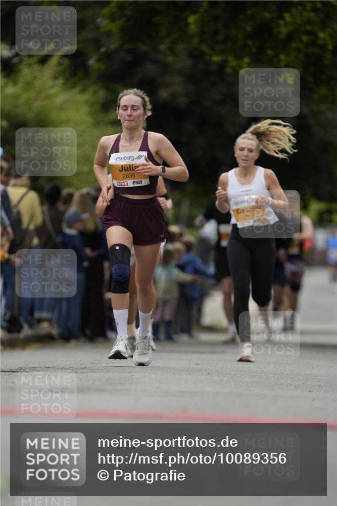 30.08.2026 - Blankeneser Heldenlauf Patografie http://msf.ph/oto/10089356 30.08.2026 11:51:19 Ziel 2159, 2504, 2799, 2835 meine-sportfotos.de