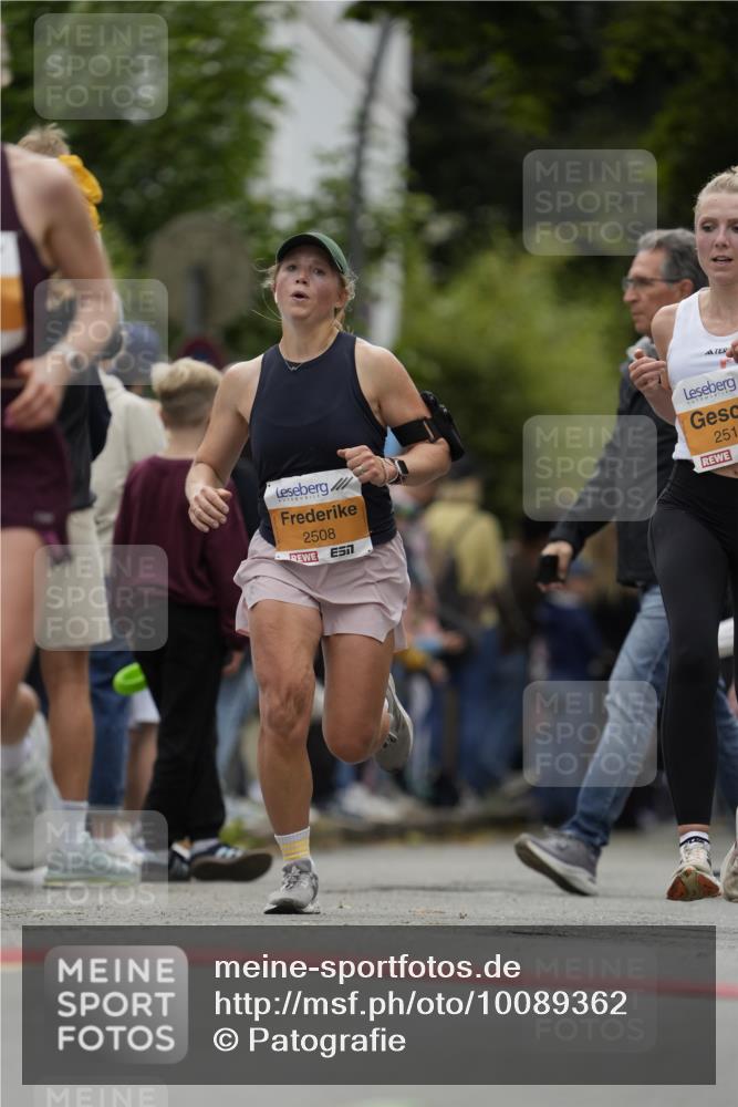 30.08.2026 - Blankeneser Heldenlauf Patografie http://msf.ph/oto/10089362 30.08.2026 11:51:23 Ziel 2504, 2508, 2517, 2835 meine-sportfotos.de