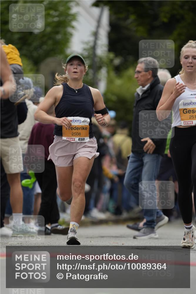 30.08.2026 - Blankeneser Heldenlauf Patografie http://msf.ph/oto/10089364 30.08.2026 11:51:23 Ziel 2504, 2508, 2517, 2835 meine-sportfotos.de