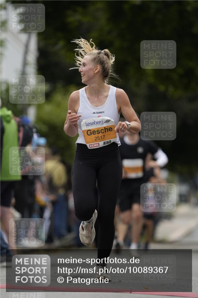 30.08.2026 - Blankeneser Heldenlauf Patografie http://msf.ph/oto/10089367 30.08.2026 11:51:24 Ziel 2508, 2517, 2835 meine-sportfotos.de