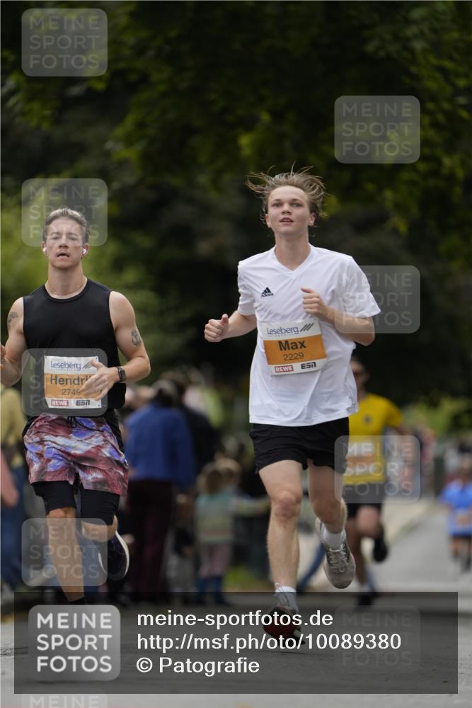 30.08.2026 - Blankeneser Heldenlauf Patografie http://msf.ph/oto/10089380 30.08.2026 11:51:30 Ziel 2222, 2229, 2508, 2517, 2554, 2749, 2835 meine-sportfotos.de