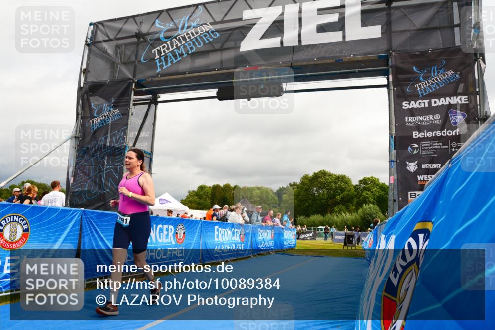 30.08.2026 - Elbe Triathlon Hamburg LAZAROV Photography http://msf.ph/oto/10089384 30.08.2026 12:39:47 Ziel 1691 meine-sportfotos.de
