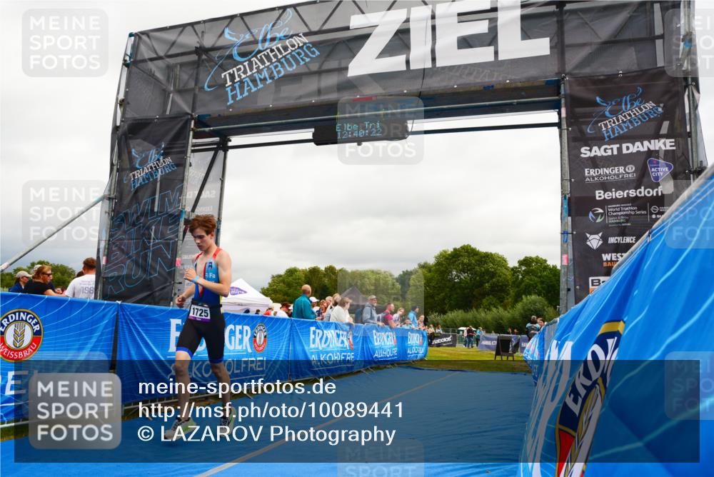 30.08.2026 - Elbe Triathlon Hamburg LAZAROV Photography http://msf.ph/oto/10089441 30.08.2026 12:40:23 Ziel 1725 meine-sportfotos.de